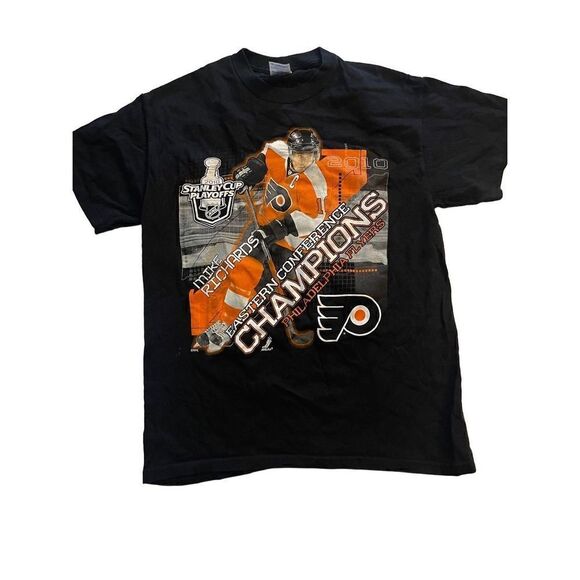 2010 PHILLY FLYERS STANLEY CUP GRAPHIC T SHIRT - Picture 1 of 3